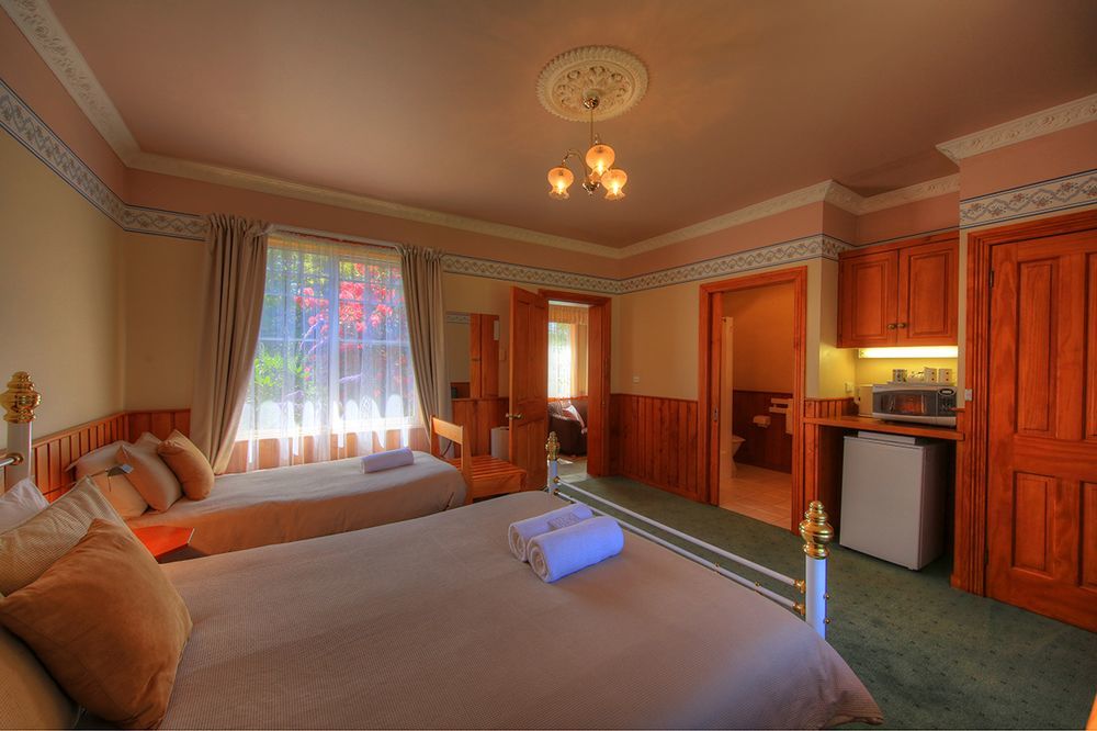 Alexandria Bed And Breakfast Винярд Экстерьер фото