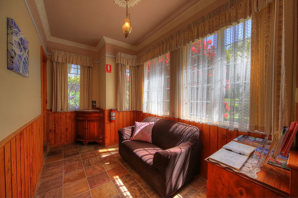 Alexandria Bed And Breakfast Винярд Экстерьер фото